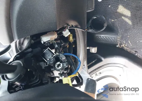 2015 Hyundai Santa Fe Sport 2.4L from USA, damaged, VIN 5XYZTDLB9FG248463